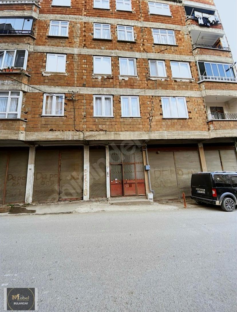 İŞLEK YOL ÜZERİ FIRSAT DÜKKAN